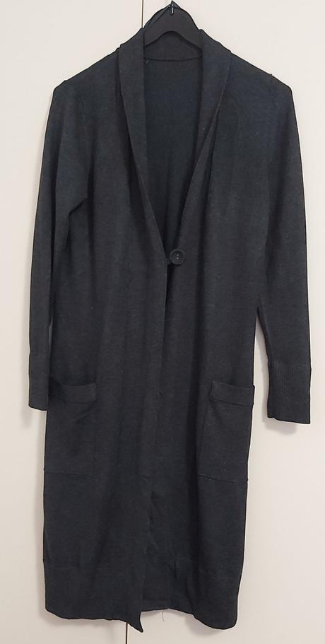 Hrubší kardigan, s