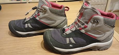 Turisticke topánky, quechua,38