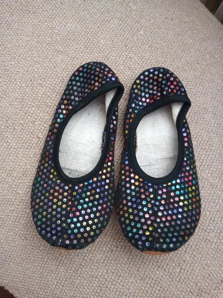 Piskoty, baletne topanky, 28