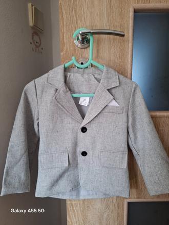 Chlapčenský oblek, 104