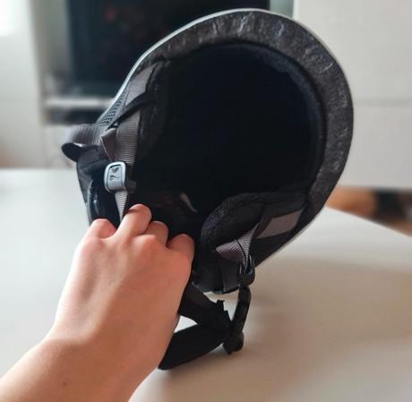 Detská lyžiarska prilba značky crivit, xs