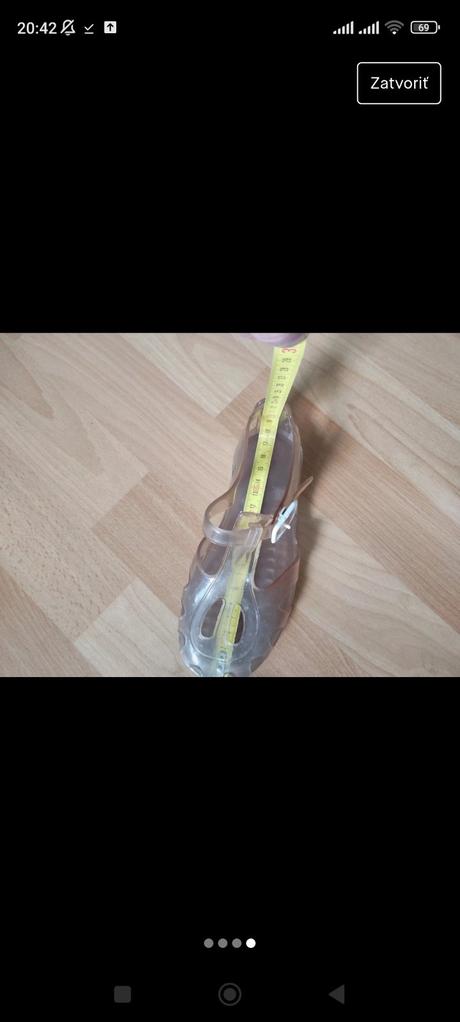 Topánky do vody, 28