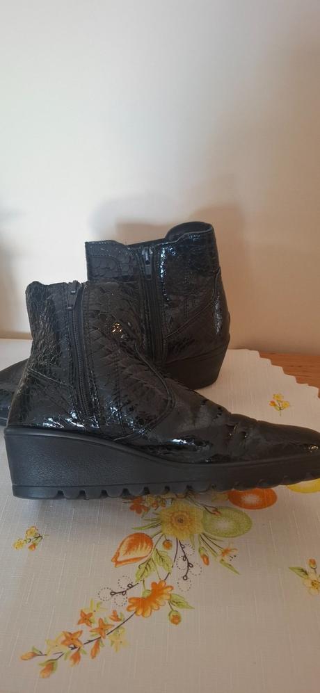 Poltopanky baťa, baťa,37