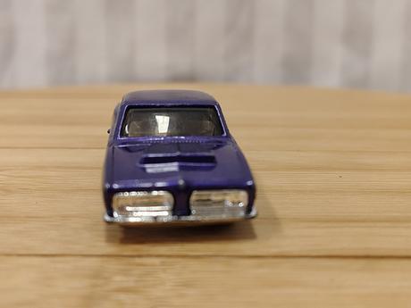 Zberate model hot wheels '68 hemi cuda mattel 2006,