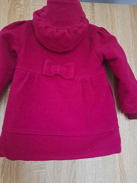 Dievčenský kabátik, 110