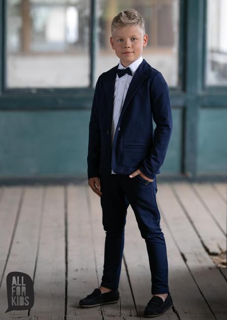 Slávnostný komplet, 104 / 110