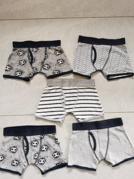 Darujem k nákupu 5 ks boxeriek primark 98/104, primark,98