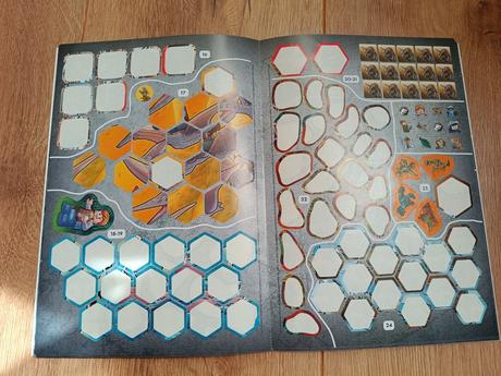 Dinosaury su tu aktivity s nalepkami, 