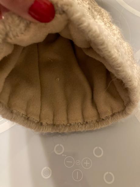 Podsita čiapka  vrkocikoveho vzoru, 140