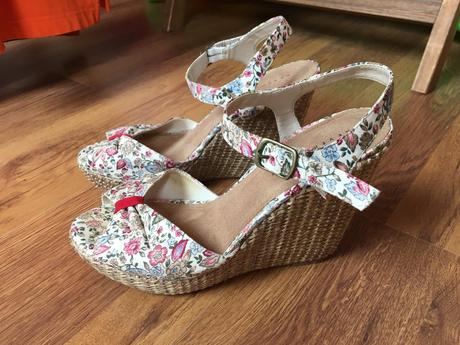 Sandalky na platforme, humanic,38