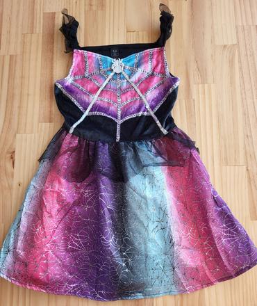 Karnevalové šaty na 5-6 rokov, 