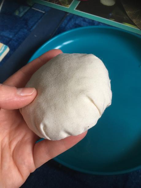 Ananás, jahoda, buchta a paprika do kuchynky,