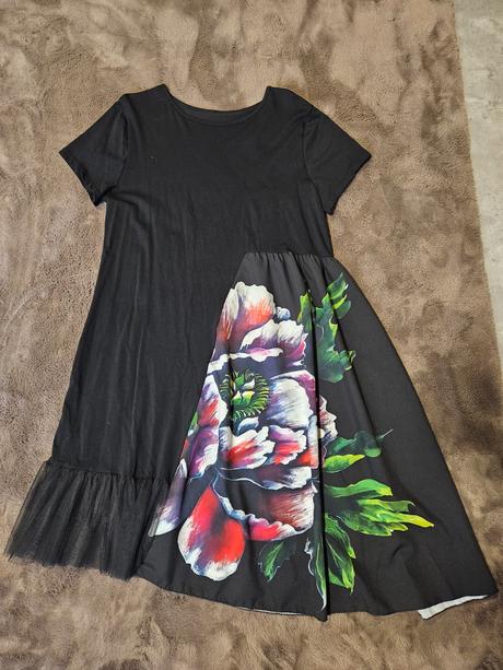 Zaujimave saty, 36 - xl