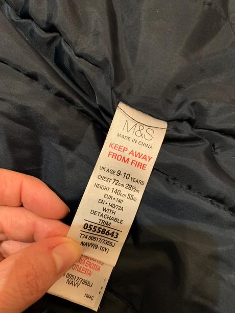 Bunda, marks & spencer,140