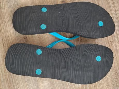 Žabky, decathlon,39