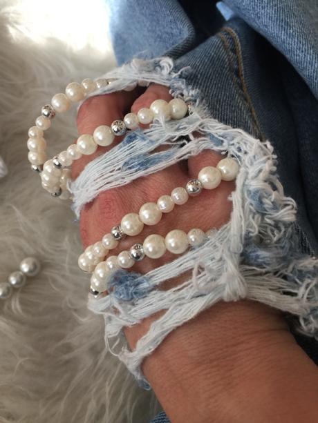 Perlickove potrhane rifle, calzedonia,xs