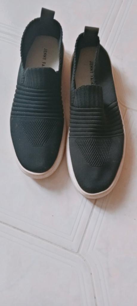 Čierna vychádzková obuv, 39