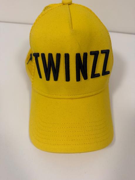 2x šiltovka twinzz, 