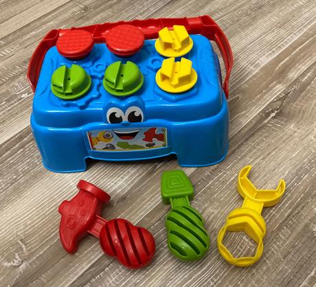 Pracovný stolík/detské náradie, 