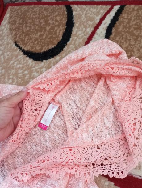 Čipkovaný svetrik, xl