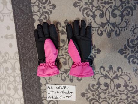 Dievčenské lyžiarske rukavice zn.lewro veľ.4-7rok., lewro,104