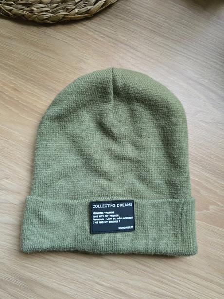 Zelená čiapka, reserved,104