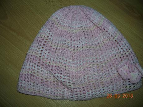 Háčkované čiapky na 3 - 5 rokov, 104
