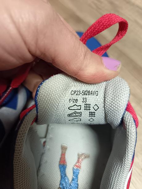 Topánky marvel svietiace, marvel,33