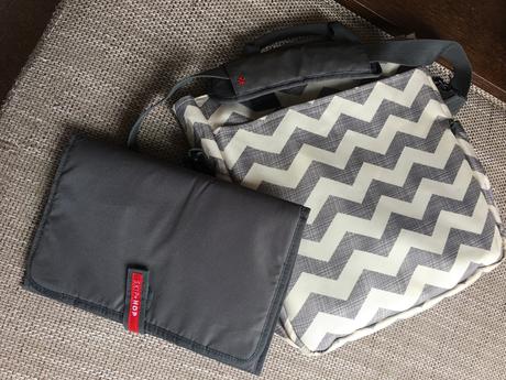 Skip hop prebaľovacia taška duo signature-chevron, skip hop
