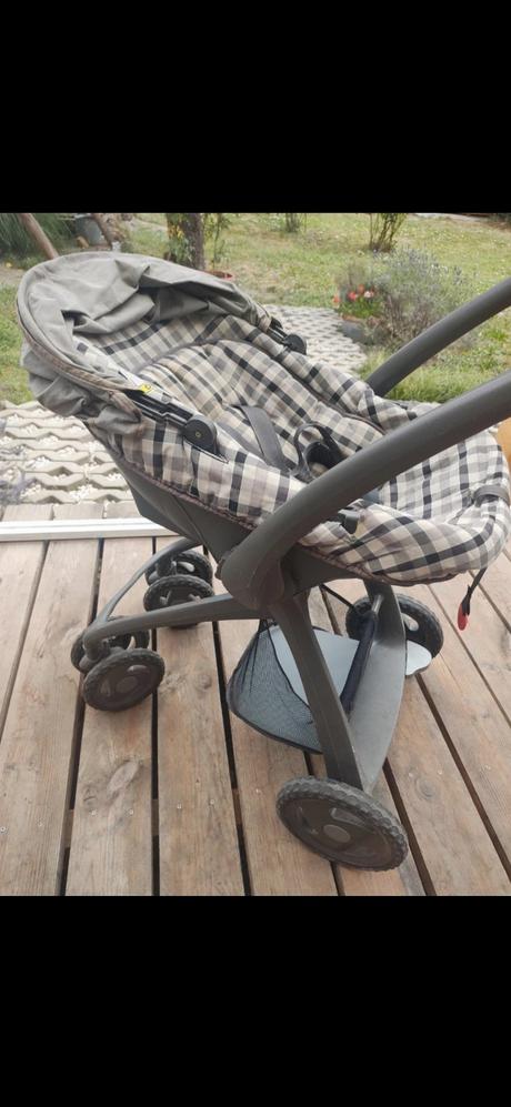 Autosedačka s podvozkom, 