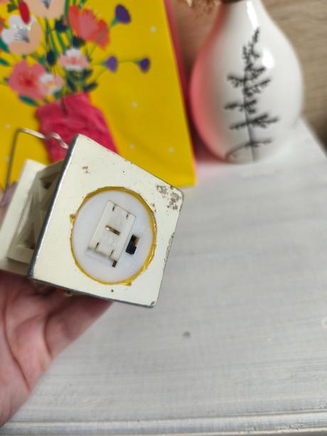 Lampášik s anjelom, 