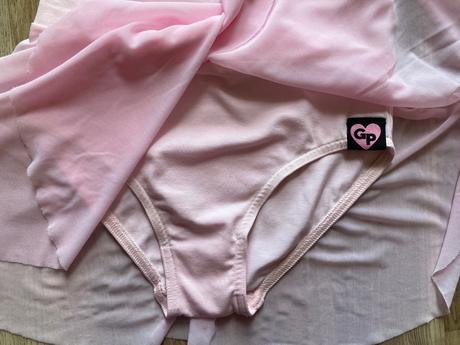 Baletny dres + pancuchy + cvicky, 116