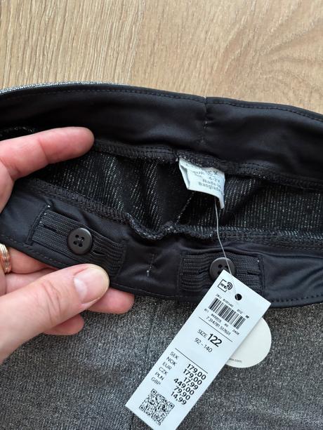 Lindex vrubkovane leginy 122, lindex,122