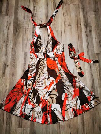 Elegantné šaty zn. rinascimento, s