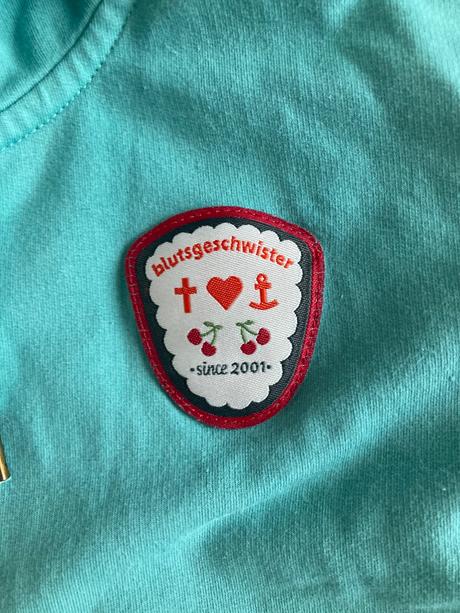 Mikina blutsgeschwister, m