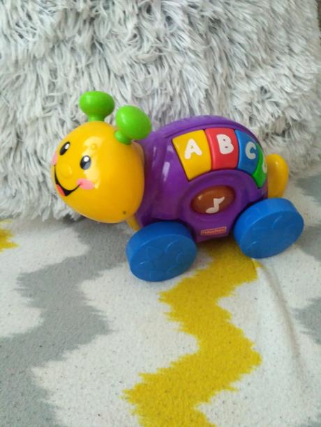 Slimák fischer price, 