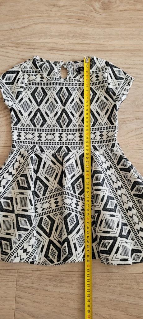 Saty pre paradnicu, f&f,104