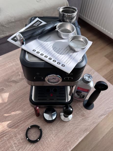 Pákový kávovar sencor ses 1721bk s príslušenstvom, sencor