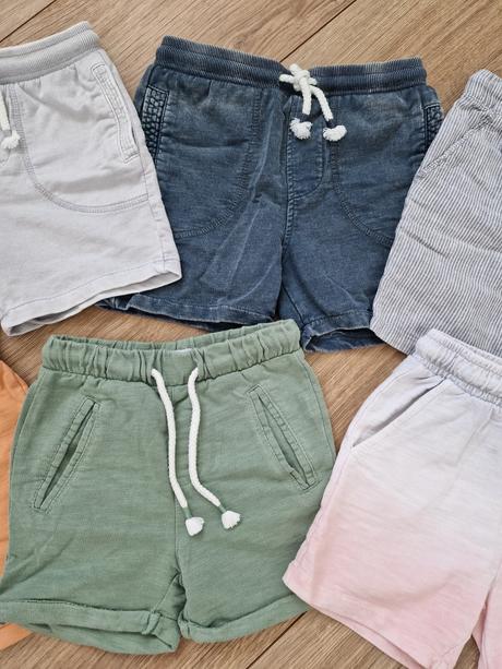 Kraťasy, reserved,98