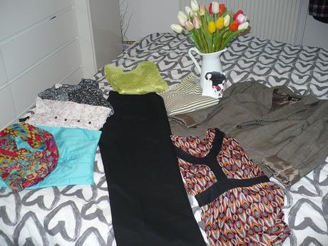 Výhodný balík vecí č m-l 40-42+kabelka +pančuchy, m