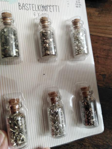 Rôzny materiál na kreatívnu tvorbu, 