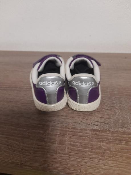 Botasky adidas, adidas,23