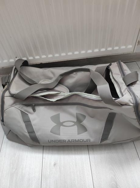 Športová taška under armour,