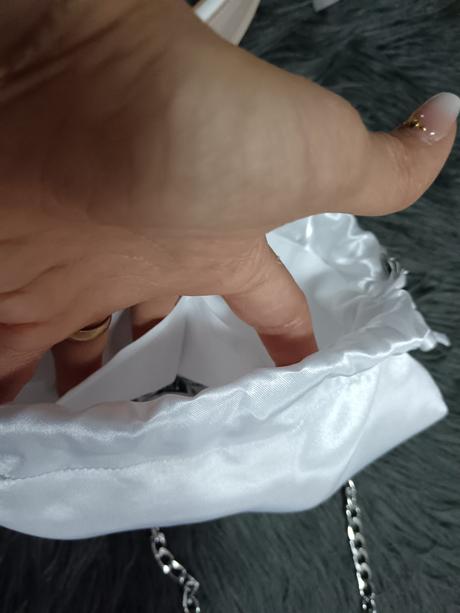 Taštička na svadbu,