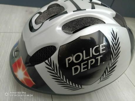 Detská helma na bicykel - ,,policajt,,, 