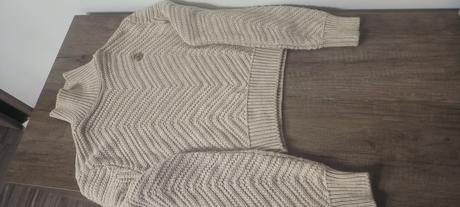 Rolákový pulóver zn.ola voga, m