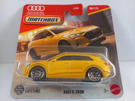 Hot wheels- 1987 audi quattro, 94 audi avant rs2, 