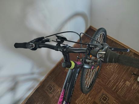 Ženský bicykel, author,28