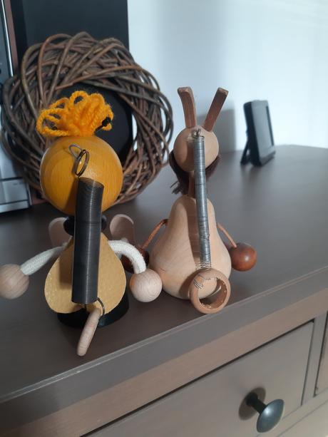 Drevene postavicky, na zavesenie, 