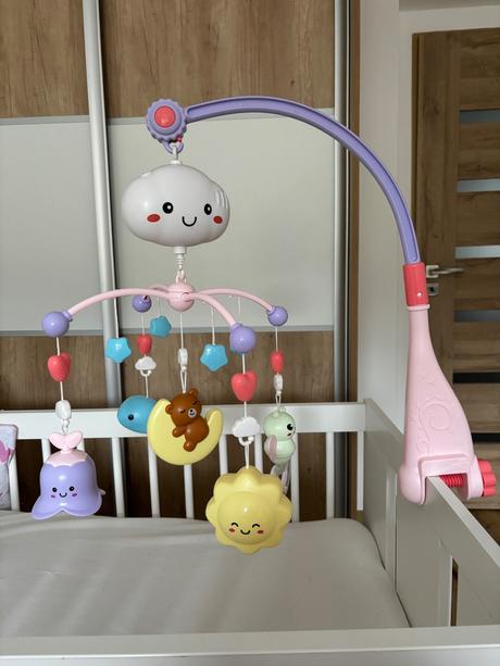 Kolotoč nad postieľku, 